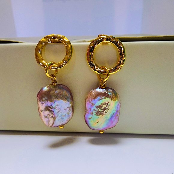 Gold plated Pink Pearl Earrings - Picture 6 of 8